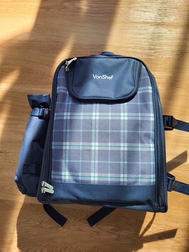 New vonchef person picnic - new,