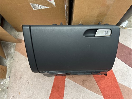 Audi 8t glove box - a5, a4