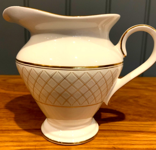 Waterford white and gold - white,