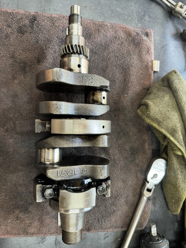 Crankshaft kubota zb600 2 - crankshaft, x