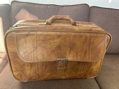 Vtg 1983 american tourister - 1983,