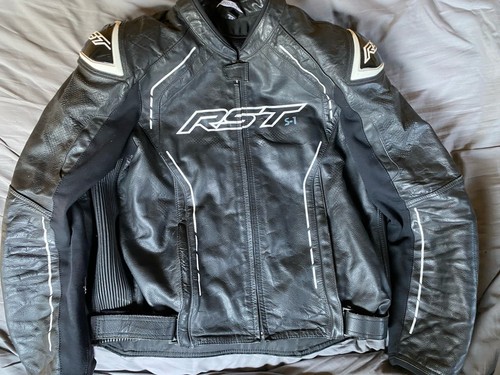 Rst leather jacket uk48 - rst,