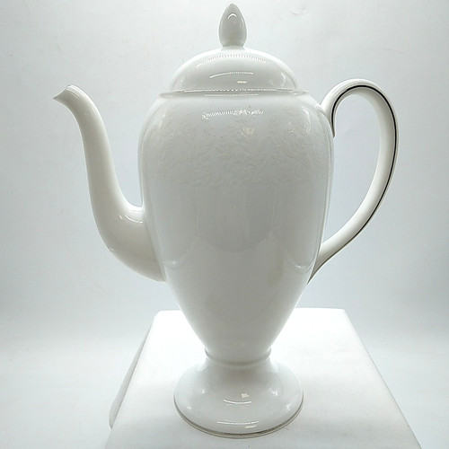 Wedgwood silver ermine r4452 - wedgwood, ermine"