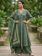 Indian Women Pure Cotton Green