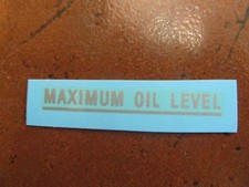 DECAL - MAXIMUM OIL LEVEL
