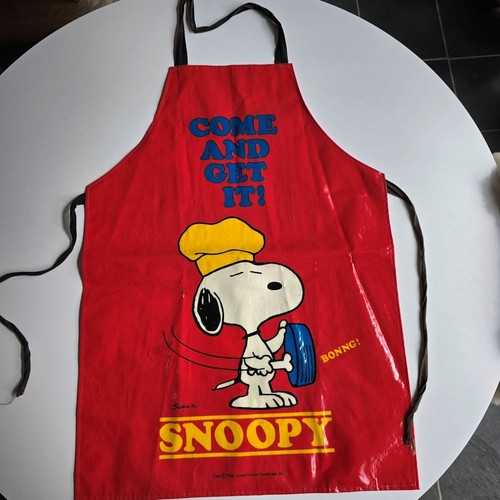 Vintage childrens red - vintage, snoopy