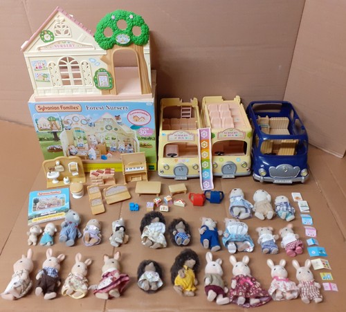 Job lot sylvanian families - job,