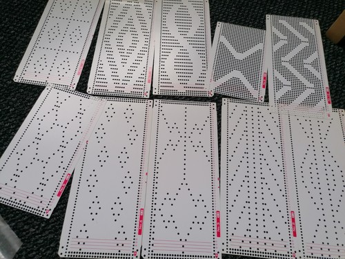 Knitmaster knitting - 10,