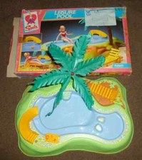 Sindy Leisure Pool Pedigree