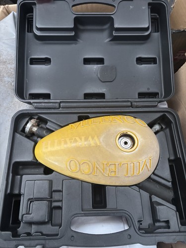 Milenco wraith caravan wheel - caravan,