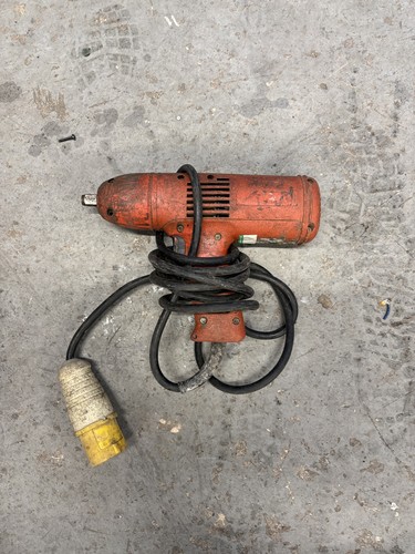 Hilti impact wrench - ,