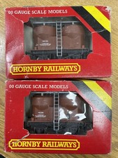 Hornby twin silo wagons x 2