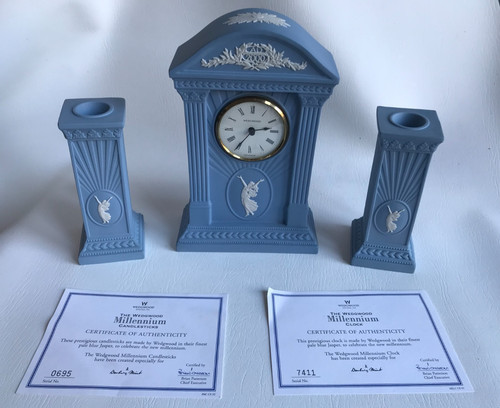 Wedgwood blue jasperware - blue,