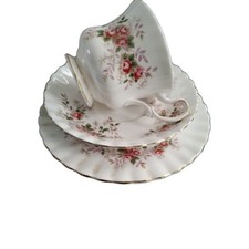 Royal Albert LAVENDER ROSE Tea Trio Cup and Saucer Plate  Set Bone China ENGLAND