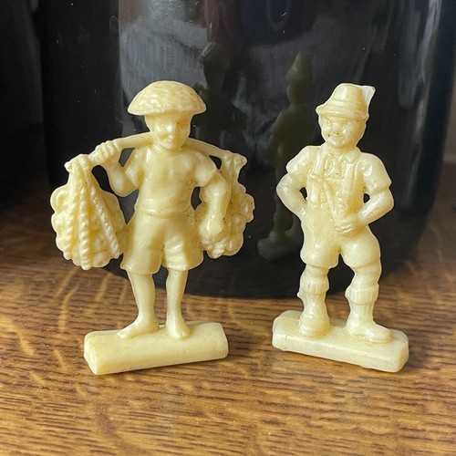 Vintage 60s plastic cereal - plastic,