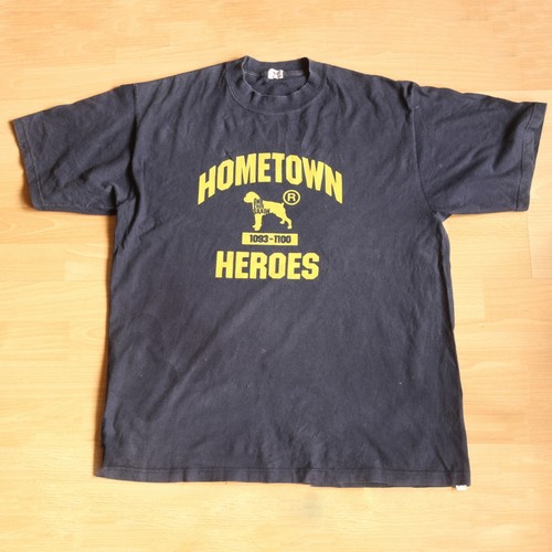 One true saxon graphic shirt - one,