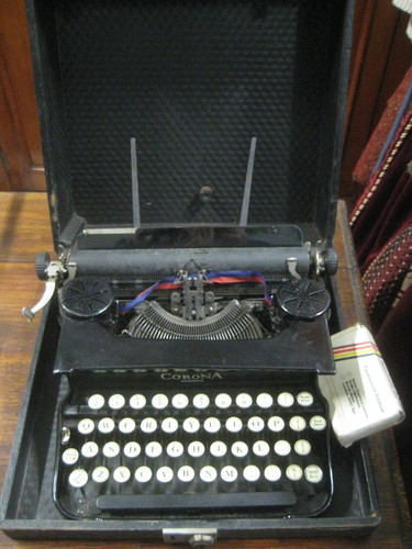 Rare cased antique corona - antique,