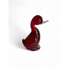 Whitefriars ruby red & clear Dilly Duck with controlled bubble effect