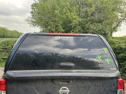 Nissan navara king cab - nissan,