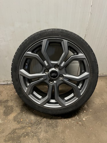 Ford fiesta mk8 - st-line, r17