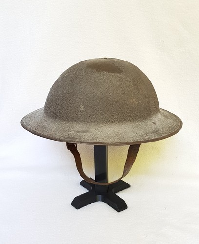260mm helmet stand - helmet, x1