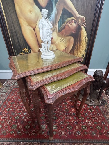 Regency queen anne style nest - style,