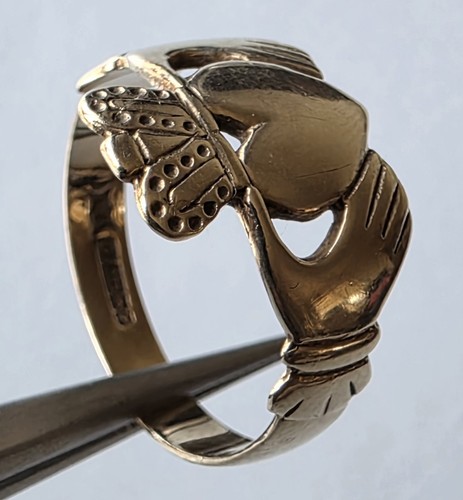9ct yellow gold irish heritage - irish,