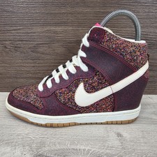 NIKE Dunk Sky Hi Liberty