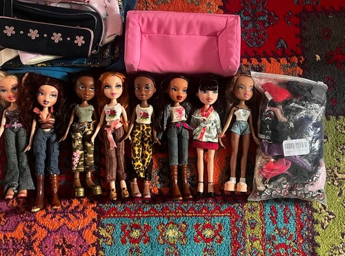 Lovely bratz dolls bundle - dolls,