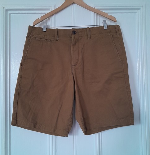 Gap khakis lived - gap, in