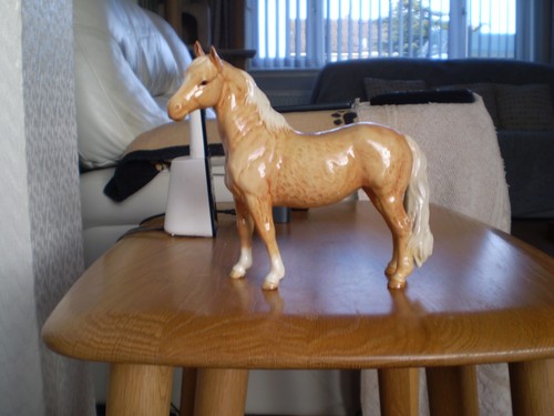 Beswick pinto pony model - beswick,