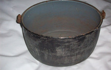Vintage old enamel cast iron