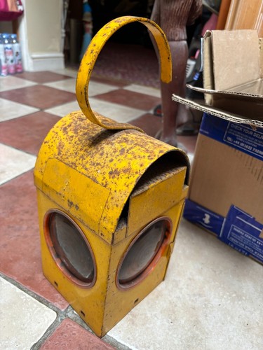 Vintage road works lamp - road,