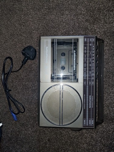 Grundig rr2255 radio cassette - grundig,
