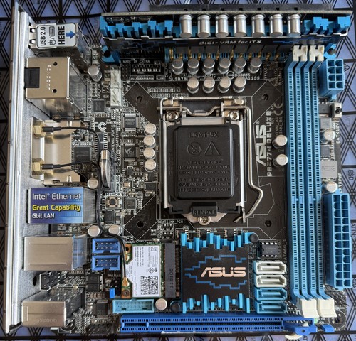 Asus p8z77 deluxe mini itx - mini,