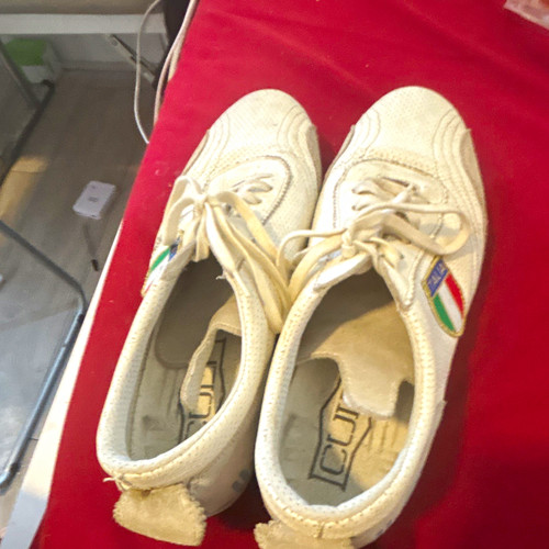 Cult men white - cult, low