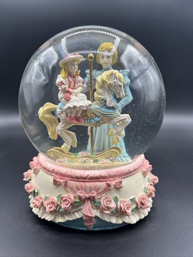Carousel horse snow - snow-, globe