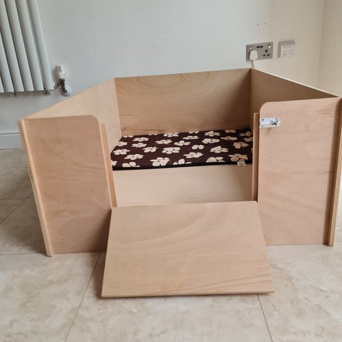 Whelping box - whelping,