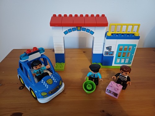 Lego duplo police station - lego,