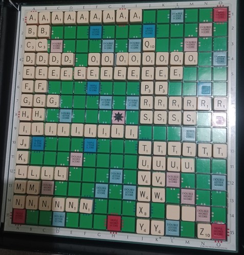 Scrabble deluxe board game - deluxe,