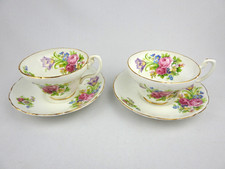 ⭐ Pair Vintage Floral Tea