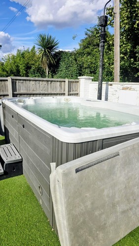 Hydropool hot tub swimspa 12ft - tub,