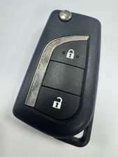 GENUINE TOYOTA 2 BUTTON REMOTE