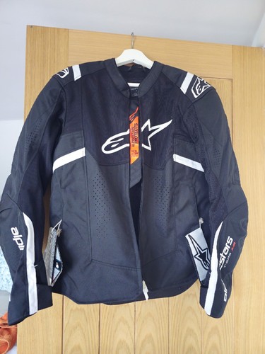 Brand new alpine - new,