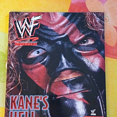 Wwf magazine wrestling kane - magazine,