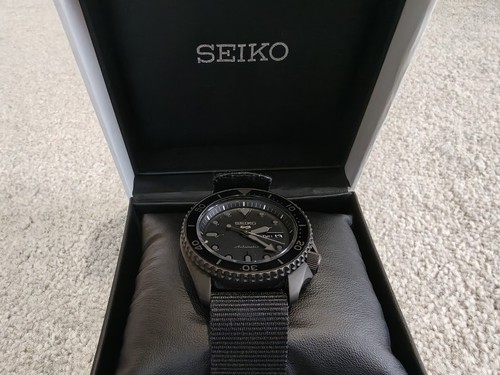 Seiko sports blackout - blackout, nylon