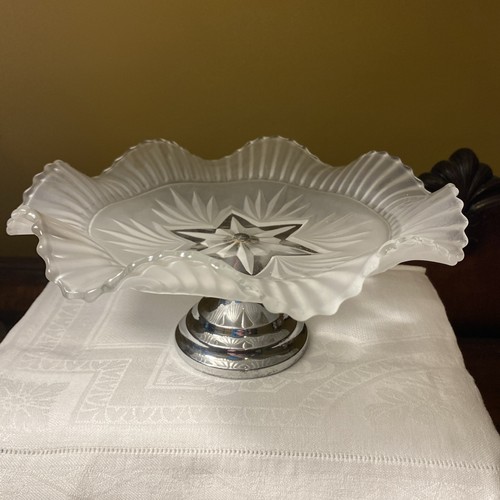 1930s art deco cake - 1930s, stand