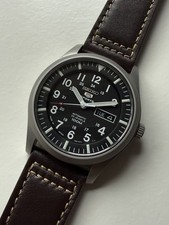 SEIKO 5 SPORTS 100m WR