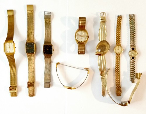 Gold coloured watches job - gold,