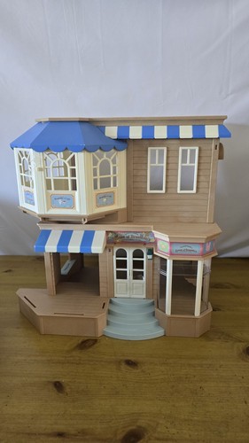 Sylvanian families house - families,
